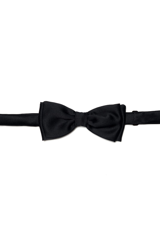 Black bow tie 2