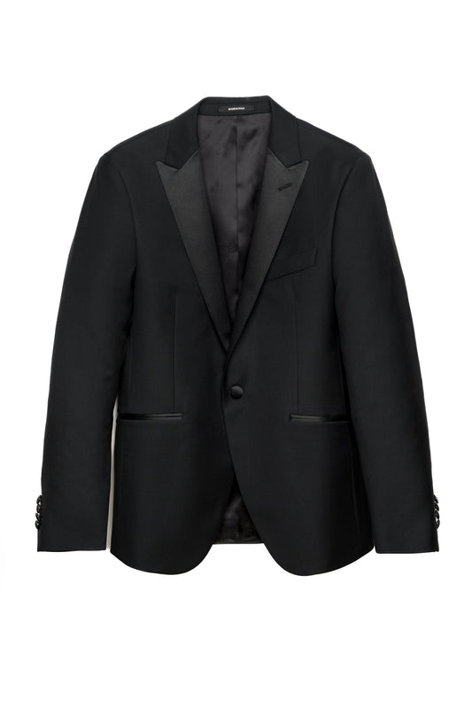 Black-Tuxed-Jacket-With-Peak-Lapels
